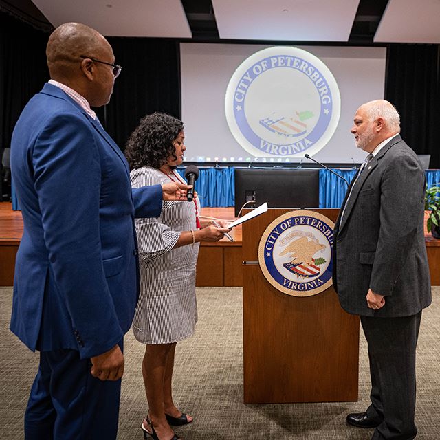 March Swearing In 8 12 2022 640 JHW_6087